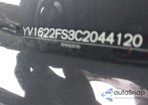 2012 Volvo S60 T5 z USA, uszkodzony, nr VIN YV1622FS3C2044120